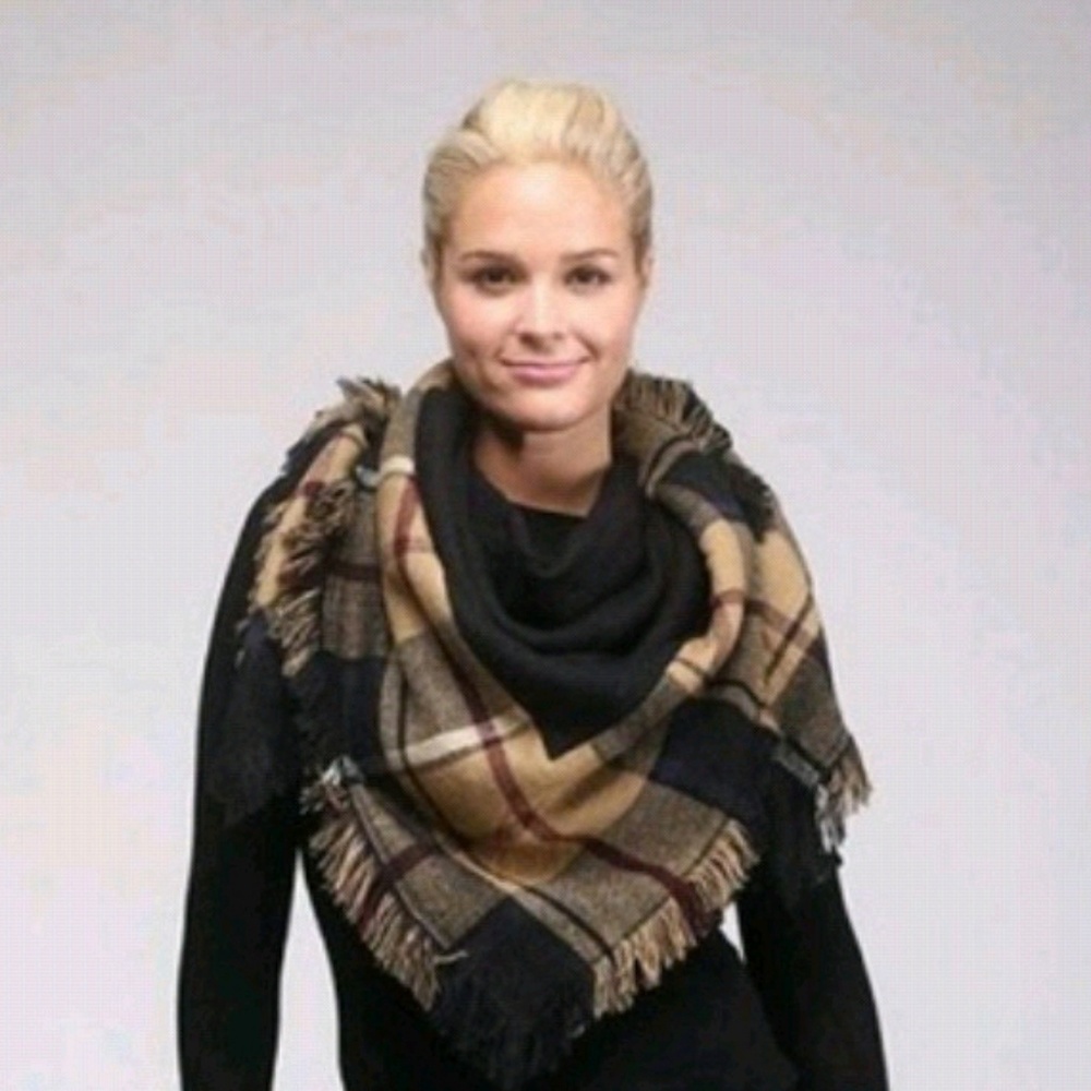 Plaid Blanket Scarf